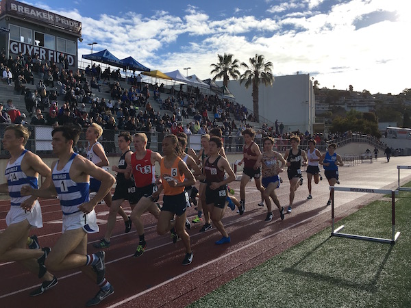 The boys Eric Hulst 3200. Juniors Ryan Smithers and Sebastian Fischer ran in this race, competing with the best in the state. 